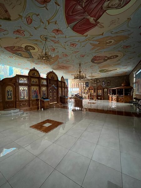 Datei:Kirche von Innen.jpg