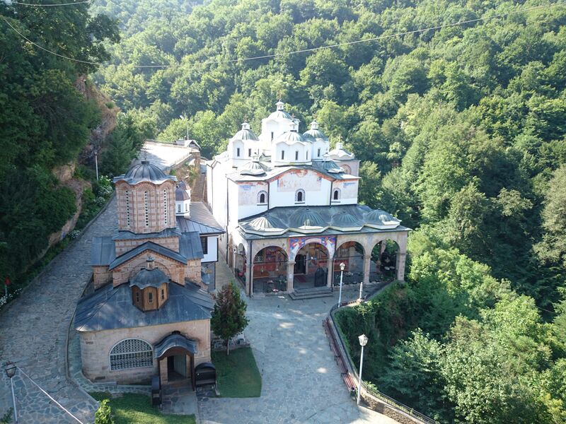 Datei:Osogovski-manastir-scaled.jpg